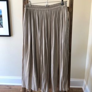 Uniqlo Maxi Skirt.